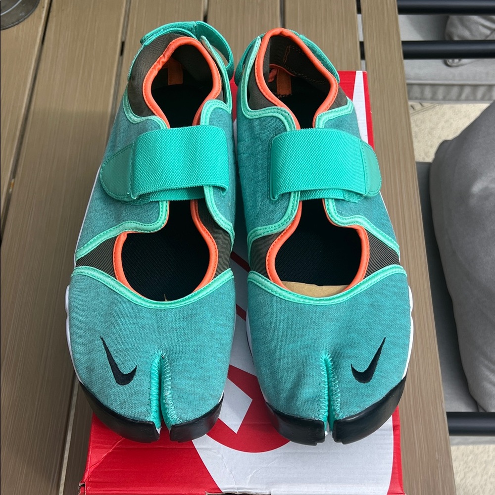 DS Men’s Nike Air Rift sz 13